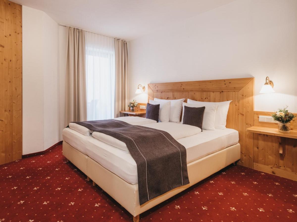 Hotel Vier Jahreszeiten By Vaya Inkl Zell Am See-Kaprun Sommerkarte Екстер'єр фото